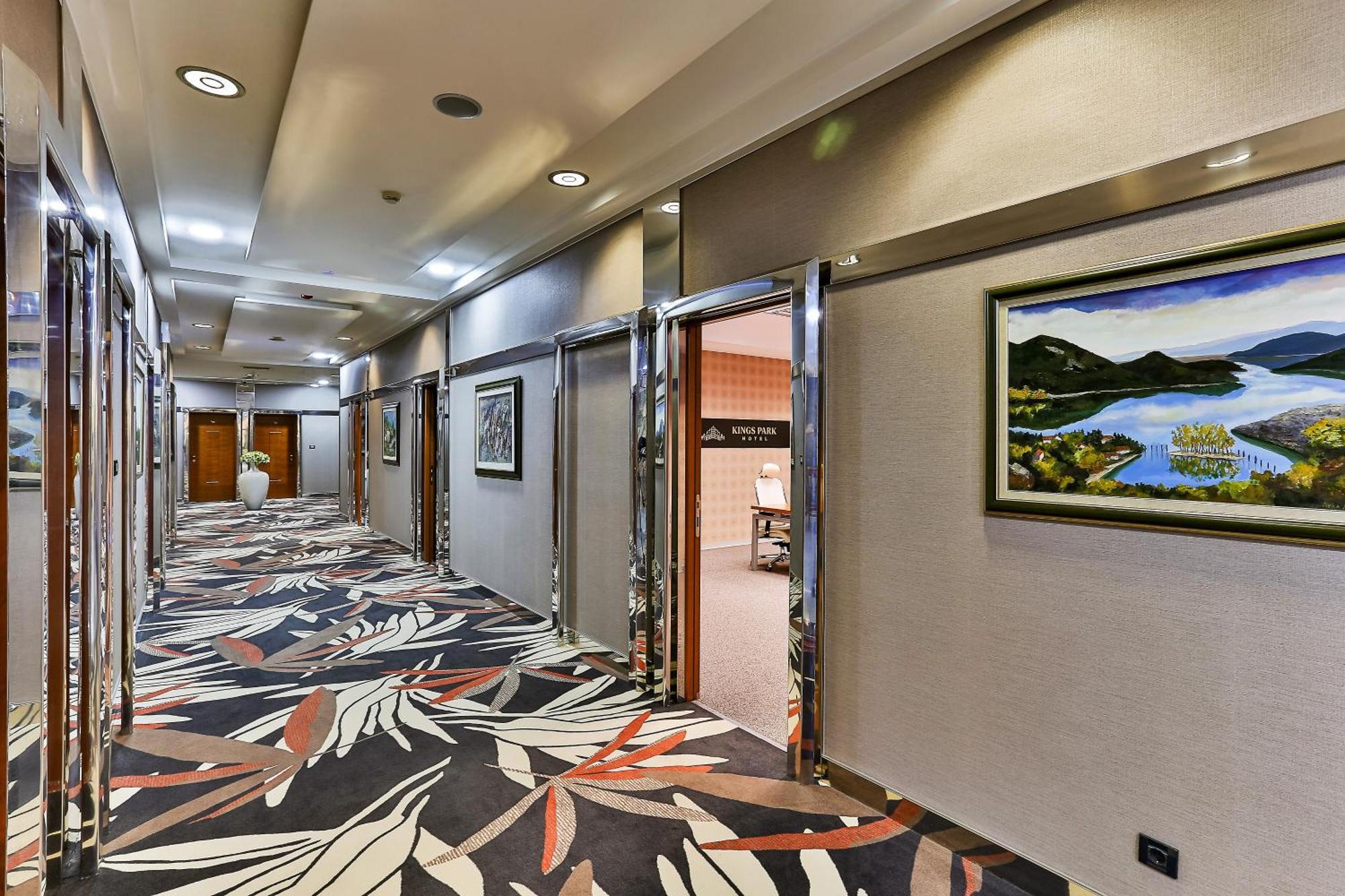 Kings Park Hotel Ποντγορίτσα Εξωτερικό φωτογραφία